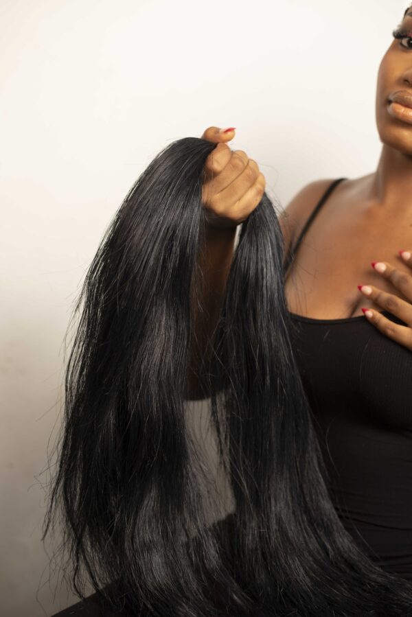 Black color Plant Based Braiding Hair - Image 3
